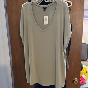 Shirt new with tags short sleeve